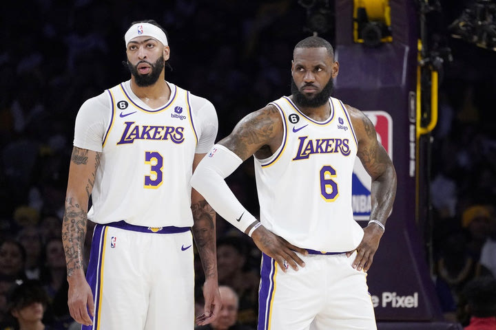 NBA, Λέικερς, η επόμενη μέρα: Η αγωνία για ΛεΜπρόν, ο Ίρβινγκ και η ιδιαίτερη περίπτωση του Όστιν Ριβς