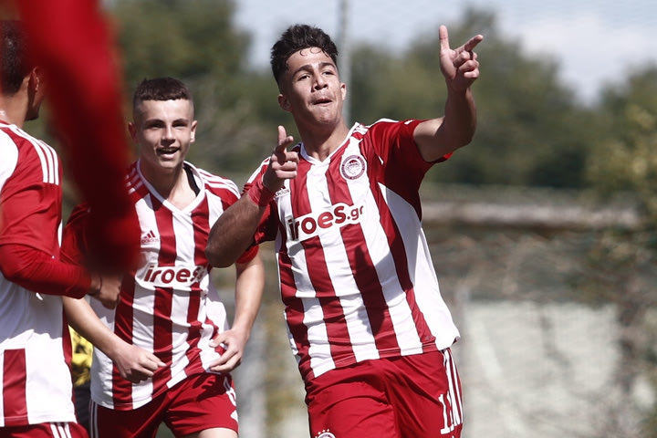 Λέτσε – Ολυμπιακός Κ19 1-3: Deja Vu και πρόκριση στον 2ο γύρο του Youth League με αδέρφια Κωστούλα και Μουζακίτη