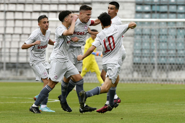 Κ15 Ολυμπιακός – ΑΕΛ 2-1: Οι ερυθρόλευκοι προκρίθηκαν στον τελικό του Final Four του πρωταθλήματος