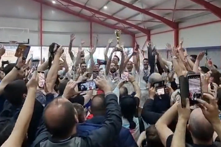 Πανιώνιος: Η απονομή του τροπαίου για την άνοδο στην Elite League