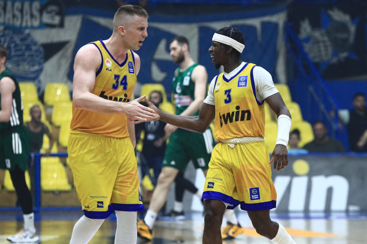 Περιστέρι bwin – Παναθηναϊκός 76-71: Ο Φρανσίσκο εκτέλεσε τους πράσινους κι έστειλε την ημιτελική σειρά σε Game 5