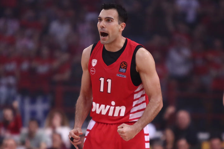Σλούκας Vs Γιουλ: Αυτή την κούπα ποιος θα τη σηκώσει;