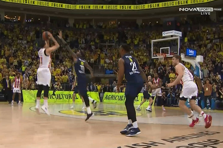 Φενέρμπαχτσε – Ολυμπιακός: Το ασύλληπτο buzzer beater του Σλούκα που χάρισε την τεράστια νίκη στους Πειραιώτες