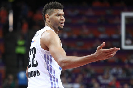 Η Μπανταλόνα γκρινιάζει για την διαιτησία με Ρεάλ: “Ο Ταβάρες έχει μηδέν φάουλ σε 80 λεπτά”