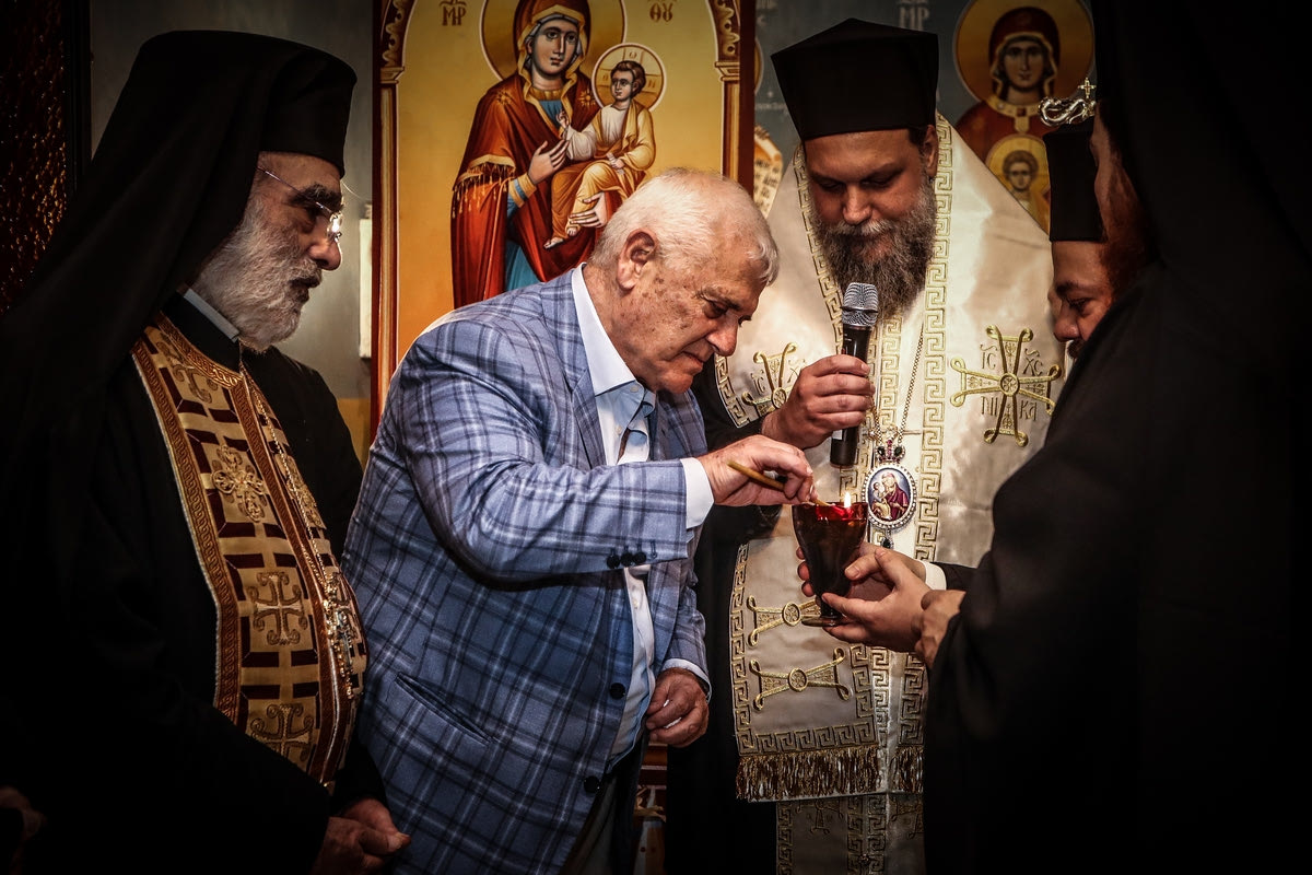 Ο Μελισσανίδης ανάβει το πρώτο καντήλι στον ιερό ναό της OPAP Arena