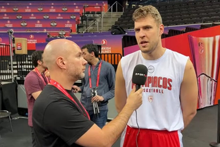 Final Four 2023, Ο Σάσα Βεζένκοβ στο SPORT24: “Ό,τι έγινε με το MVP είναι παρελθόν, το μόνο που μας νοιάζει είναι η πρόκριση στον τελικό”