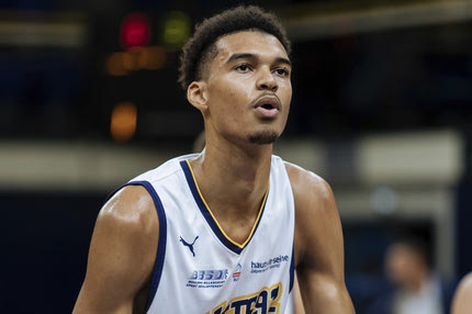 Η Μετροπολιτάν του Γουεμπανιαμά έβαλε την ευρωλιγκάτη Βιλερμπάν στα σχοινιά και προηγείται με 2-0