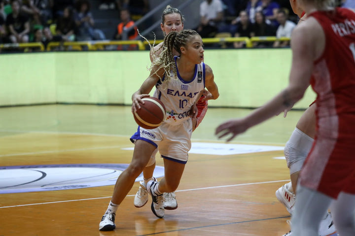 Ελλάδα – Κροατία 75-55: Περίπατος και όμορφη ατμόσφαιρα στην πρώτη ημέρα του τουρνουά στη μνήμη της Βάσως Μπεσκάκη