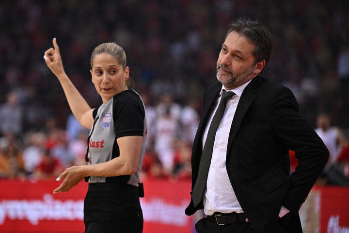ΚΑΕ Παναθηναϊκός: “Τρίτο φετινό παιχνίδι με τον Ολυμπιακό που κρίνεται από διαιτητικά εγκλήματα, απαιτούμε ισονομία”