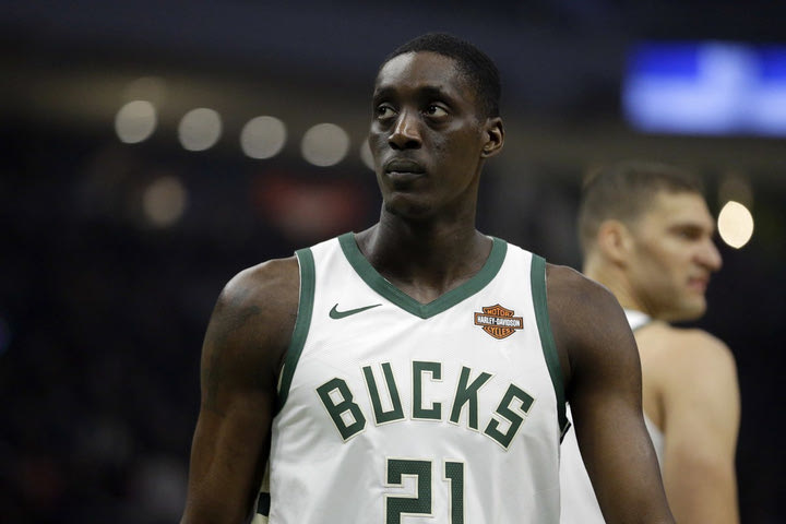 Ο Τόνι Σνελ αναζητά μια νέα ευκαιρία στο NBA για να καλύψει τις θεραπείες των παιδιών του