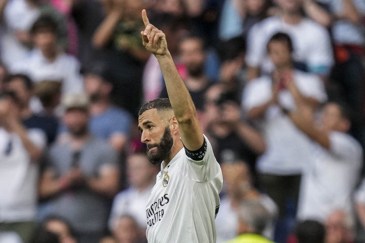 La Liga: Ο Μπενζεμά αποχαιρέτησε με γκολ την Ρεάλ, στο Conference League η Οσασούνα