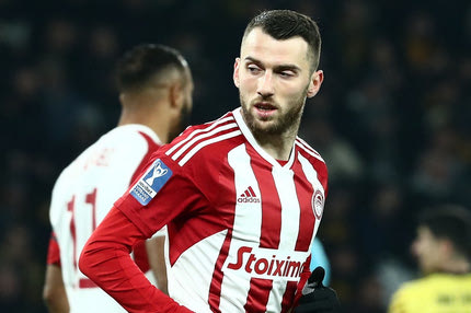 Ολυμπιακός: Σενάρια για Ζίμερ Μπουτούτσι και Ιαπωνία