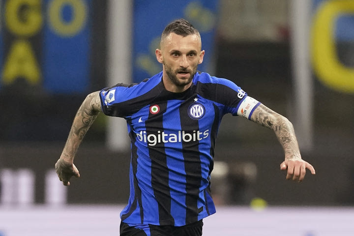 Μπαρτσελόνα: Σφήνα στην Αλ Νασρ για τον Μπρόζοβιτς