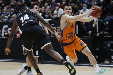 Η Βαλένθια εγκατέλειψε το πρότζεκτ του Ντιμιτρίεβιτς