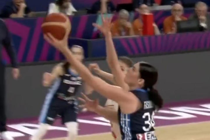 Εθνική Μπάσκετ Γυναικών, τρέλα της FIBA σε συνεργασία Σπανού – Φασούλα: “Ταιριάζουν καλύτερα από ό,τι το σουβλάκι με το τζατζίκι”