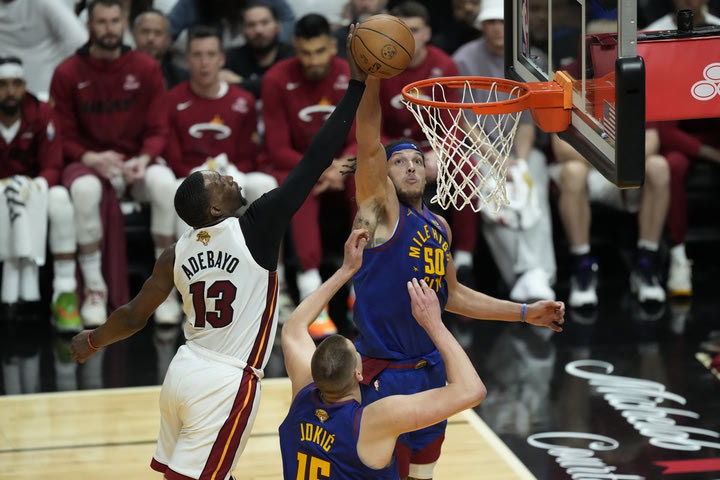 NBA Finals, Χιτ – Νάγκετς: Τα highlights από την νίκη του Ντένβερ στο Μαϊάμι