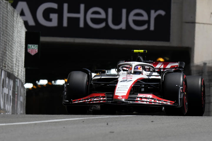 Formula 1: Ο Χούλκενμπεργκ έχασε την δεύτερη θέση, βροχή οι ποινές