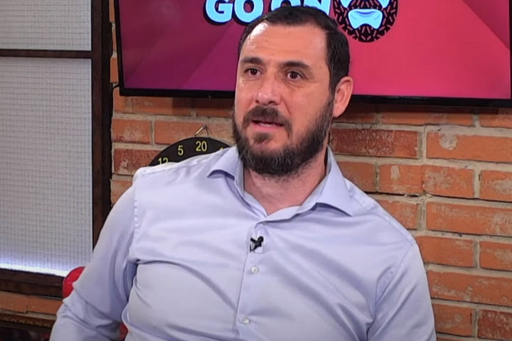 Ο Μηνάς Λυσάνδρου στο Show Must Go On
