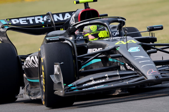 Formula 1, GP Καναδά: Χάμιλτον και Mercedes στην κορυφή των δεύτερων δοκιμών, πριν τον κατακλυσμό