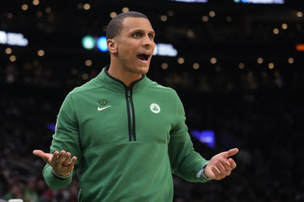 ΝΒΑ: Οι Σέλτικς συνεχίζουν με Ματζούλα στον πάγκο