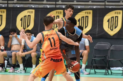 Ισπανία: Ασταμάτητος 14χρονος έσπασε τα κοντέρ με 107 πόντους και 94 ριμπάουντ σε δύο παιχνίδια του παιδικού πρωταθλήματος