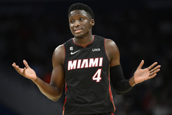 Οι Μπακς έβαλαν τον Βίκτορ Ολαντίπο στο μικροσκόπιο: Τον πήραν στη θυγατρική τους ομάδα