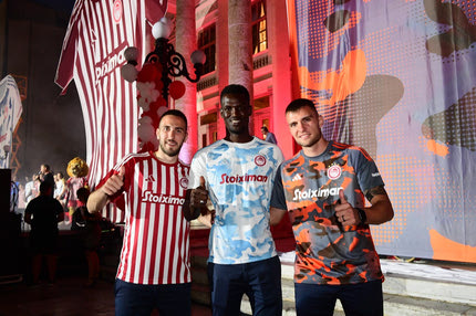 Ολυμπιακός: Το VIDEO από την τελετή στο Δημοτικό Θέατρο Πειραιά για την παρουσίαση των εμφανίσεων