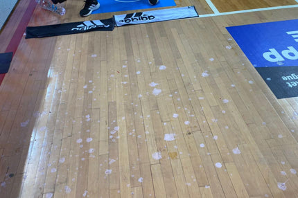 Φραστική επίθεση στον Μπαρτζώκα από οπαδό του Παναθηναϊκού στο παρκέ του ΟΑΚΑ κατήγγειλε ο Ολυμπιακός, υποδοχή με γιαούρτια και νερά