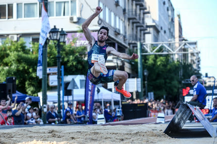Τεντόγλου: Με πτήση στα 8.24μ κυριάρχησε στο Piraeus Street Long Jump