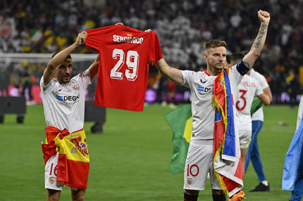 Σεβίλλη: Οι Νάβας και Ράκιτιτς πανηγύρισαν με φανέλα του Σέρχιο Ρίκο