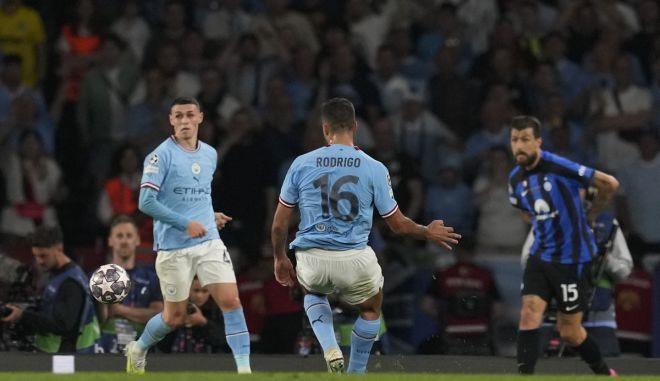 Ο Ρόδρι άνοιξε το σκορ στον τελικό του Champions League με υπέροχο πλασέ