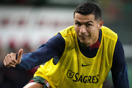 Η Σαουδική Αραβία διαθέτει ένα τεράστιο κεφάλαιο για να πείσει παίκτες να ακολουθήσουν τον Ρονάλντο