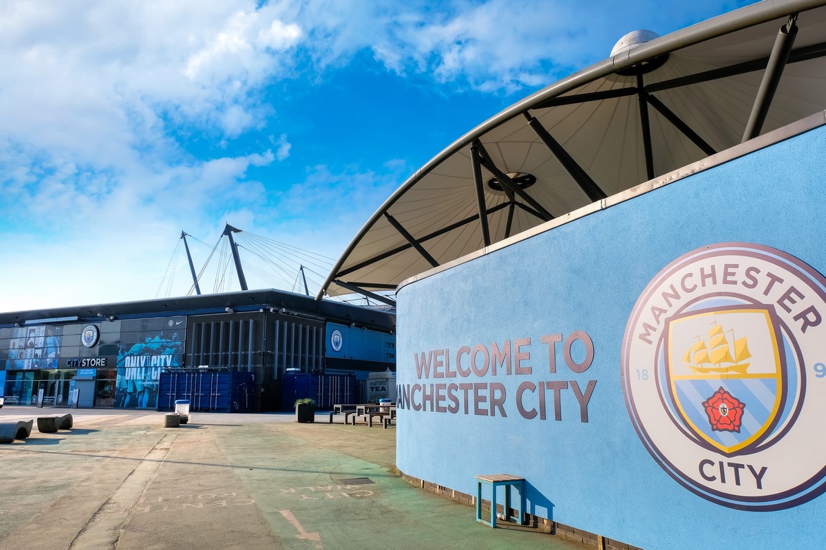 Η Etihad σκέφτεται να λάβει νομική δράση κατά της Premier League για την απόφαση κατά της Σίτι                                          Η Etihad σκέφτεται να λάβει νομική δράση κατά της Premier League για την απόφαση κατά της Σίτι