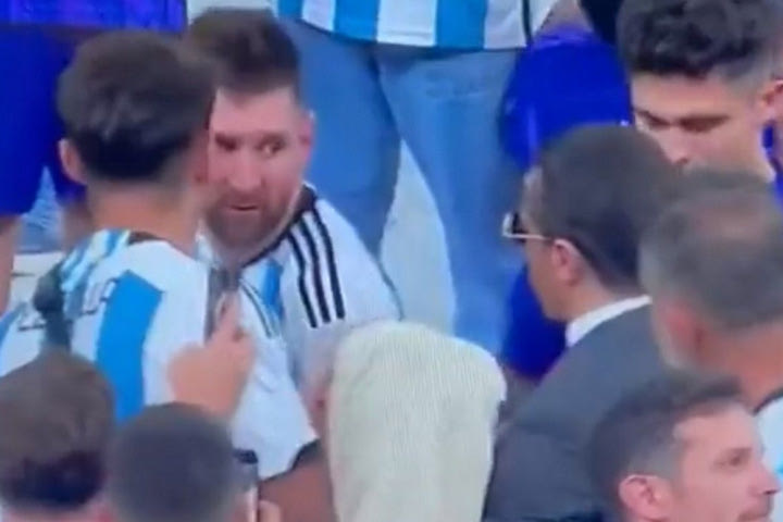 Ο σεφ Salt Bae μίλησε για πρώτη φορά για την εμφάνισή του στον τελικό του Παγκοσμίου Κυπέλλου