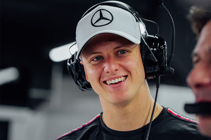 Formula 1: Οι πρώτοι γύροι του Μικ Σουμάχερ με τη Mercedes