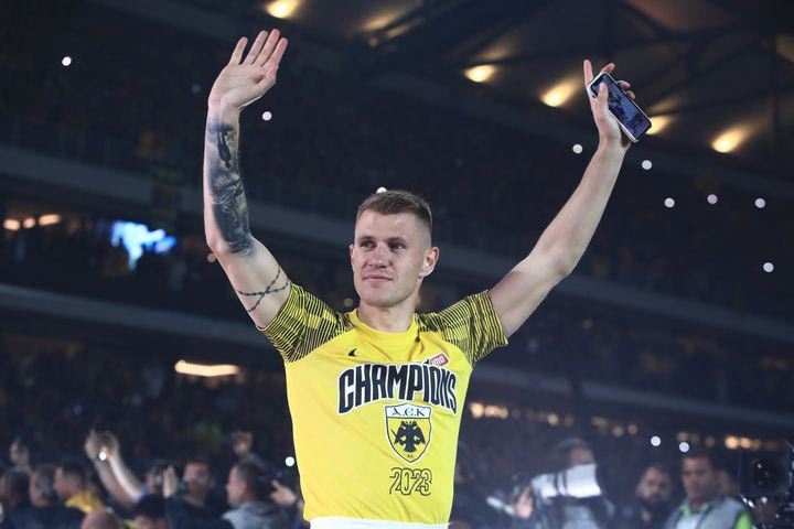 ΑΕΚ, μεταγραφές: Τέλος ο Σιμάνσκι, συνεχίζει στη Λέγκια