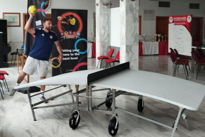 Τα tegtables στην Ιστορική Λέσχη του Ολυμπιακού