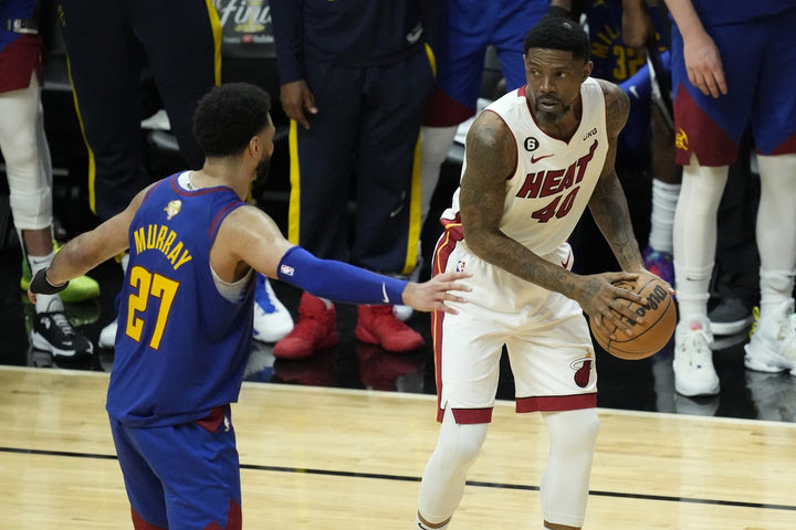 NBA Finals: Ο Γιουντόνις Χάσλεμ έγινε ο γηραιότερος παίκτης που αγωνίστηκε σε τελικούς