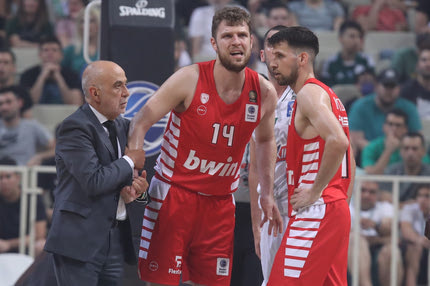 Ολυμπιακός: Δεν προπονήθηκε ο Βεζένκοβ πριν από το Game 3 με τον Παναθηναϊκό