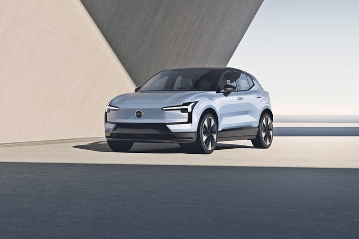 Σε τιμή-πρόκληση το νέο ηλεκτρικό SUV, Volvo EX30
