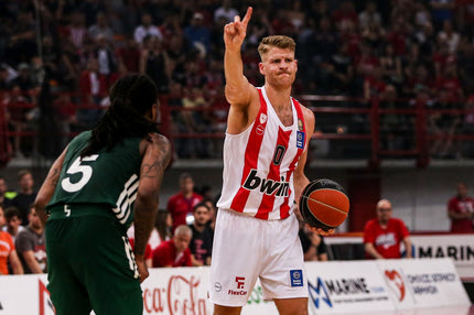 Ολυμπιακός – Παναθηναϊκός: Οι Γουόκαπ – Φαλ, η άμυνα… Φενέρ στον Βεζένκοβ και το Spain Pick and Roll των “πράσινων”