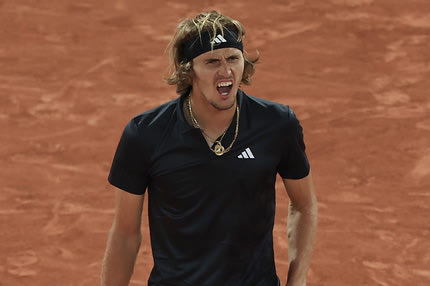 Ζβέρεφ: “Δεν μου ακούγεται κακό να κοιμάσαι 18 ώρες και να κάνεις σεξ 4 ώρες την ημέρα”