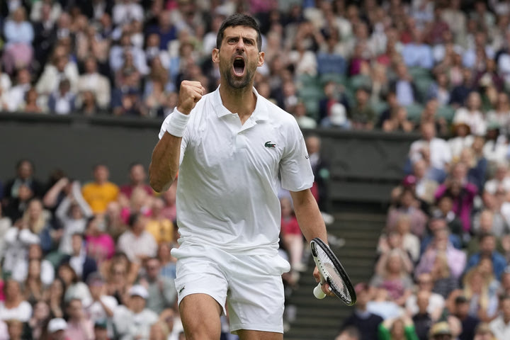Wimbledon: Το πρόγραμμα των ημιτελικών, πού θα δείτε τις μάχες των Τζόκοβιτς και Αλκαράθ