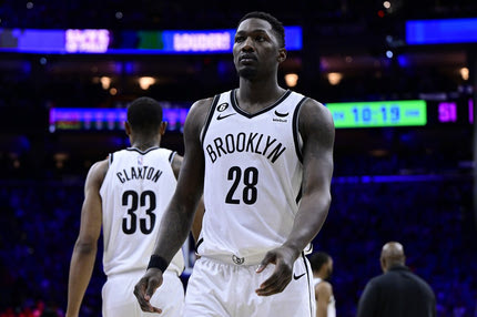 NBA: Οι Μάβερικς βοήθησαν τον Φίνι-Σμιθ ώστε να αποφυλακιστεί ο πατέρας του έπειτα από 28 χρόνια