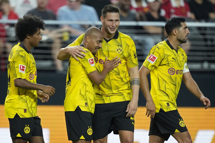 Μάντσεστερ Γιουνάιτεντ – Ντόρτμουντ 2-3: Με ανατροπή οι Βεστφαλοί πήραν τη νίκη με χρυσό σκόρερ τον Μουκοκό