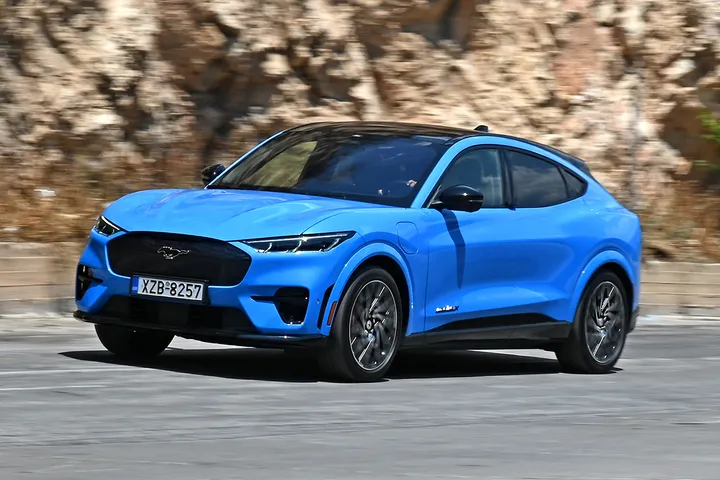 Νέα χαμηλότερη τιμή για τη Mustang Mach-E- Το αμιγώς ηλεκτρικό SUV της Ford, με ακόμα καλύτερους όρους απόκτησης