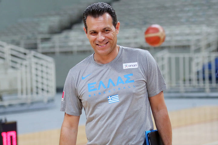 Ιτούδης: “Η θέληση του Γιάννη Αντετοκούνμπο είναι μεγάλη, θα παρακολουθούμε την αποθεραπεία του”