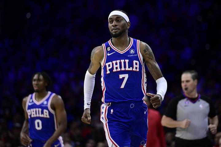 NBA: Οι Ράπτορς συμφώνησαν με τον Τζέιλεν ΜακΝτάνιελς