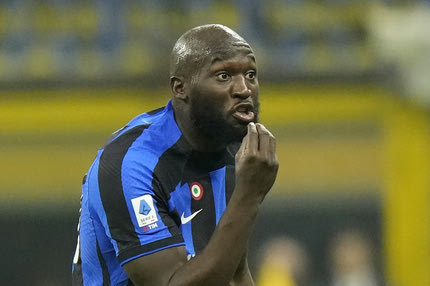 Ίντερ μεταγραφές: Αποσύρθηκε από την κούρσα για Λουκάκου