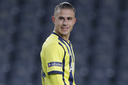 ΠΑΟΚ: Ο Πέλκας και η ενίσχυση που ψάχνει μεσοεπιθετικά ο Δικέφαλος